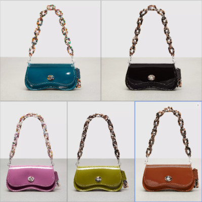 NWT Coach Wavy Dinky Bag In Crinkle Patent Coachtopia Leather CQ056