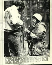 1971 Press Photo Frances Tyson and Doug Sanders Mountain Climbing, Vermont