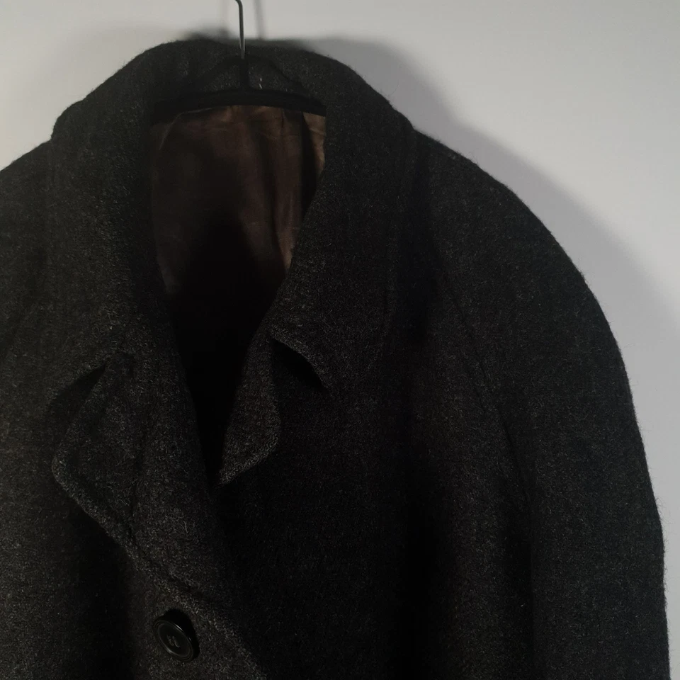 Harris Tweed Men's 1960s 48R Grey Vintage Winter Heavy Trench Coat Single Breast - Image 4 of 4