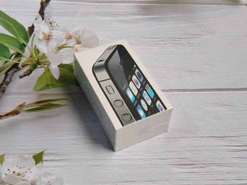 Apple iPhone 4s 8/16/32/64 Go noir/blanc 90 % neuf débloqué d'usine rare ios 6 - Photo 2/21