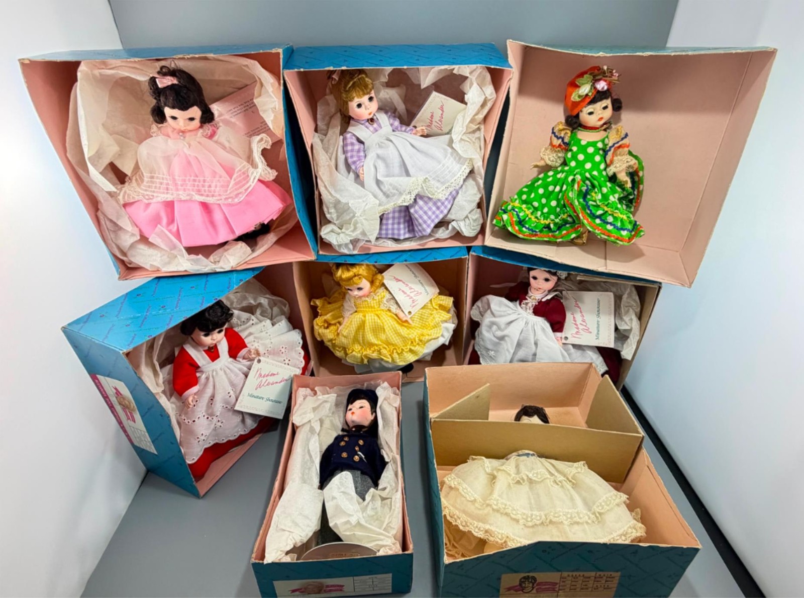 + Scalett O'hara & Brazil Lot Of 8 Dolls 8"