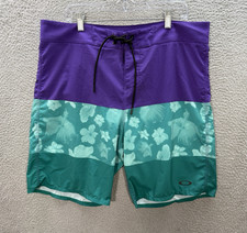 Oakley Board Shorts Mens 36 Purple Green Colorblock Performance Fit Swim Trunks