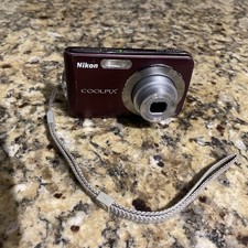 Nikon COOLPIX S210 Digital Camera for parts/repair
