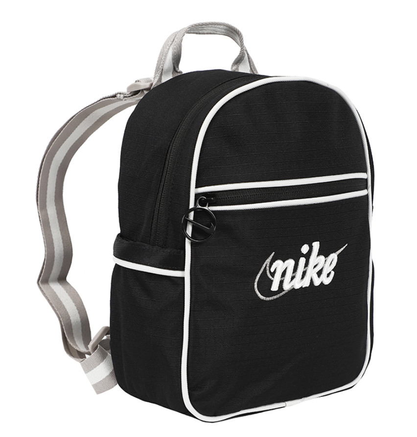 Повседневная дорожная сумка Nike Sportswear Futura 365 Mini Backpack Black NWT FQ5559-011 11790₽