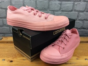 pastel mono converse