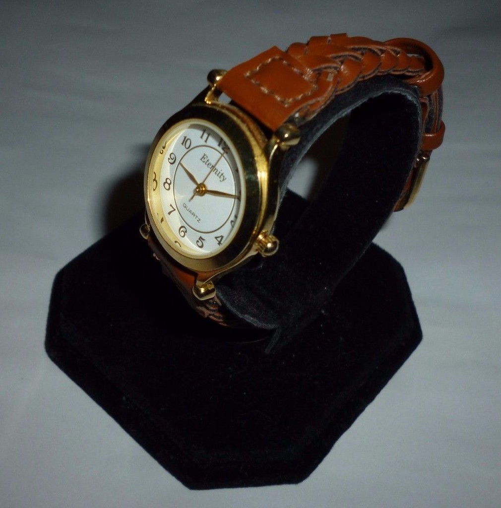 Montre Femme Eternity - Boîtier Doré, Bracelet Cuir Marron Tressé, Quartz Analogique