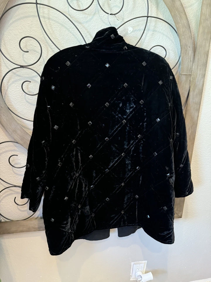 Mujer Reversible, Chaqueta Terciopelo Y Satén Griffith & Gris St. John Talla Grande Foto 2 de 4