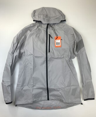 Rapha WOMEN’S TRAIL LIGHTWEIGHT JACET Rapha Women's Trail Lightweight Jacket Egg Shell/Blue Green Medium