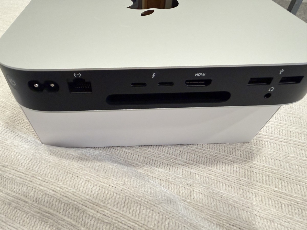Mac mini M2 シルバー (2023) 8GB/256GB New Open Box Apple Mac mini