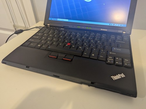 ThinkPad X200 Intel P8400 4gb RAM 128gb SSD **READ**