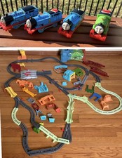 Thomas the Train  Friends Lot of 80 Pcs of Track,Thomas  Percy Engines  More