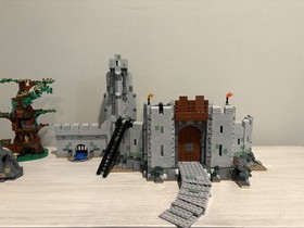 Lego Lord of the Rings Lot (9474 Battle of Helms Deep, 79002, and 79000)