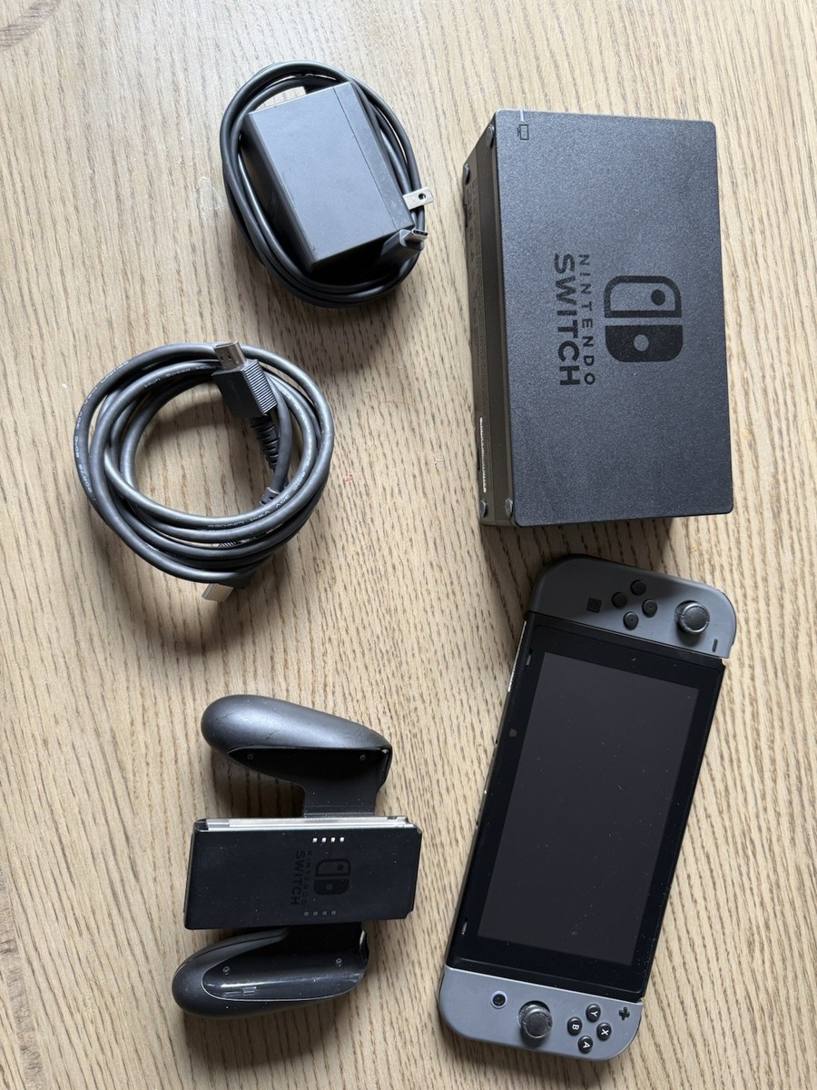 Nintendo Switch HAC-001 - Black - Unpatched and Low Serial