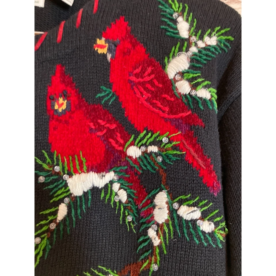 Opções de design suéter feminino Philip Jane Gordon pequeno bordado de pássaro cardinal - Imagem 3 de 4