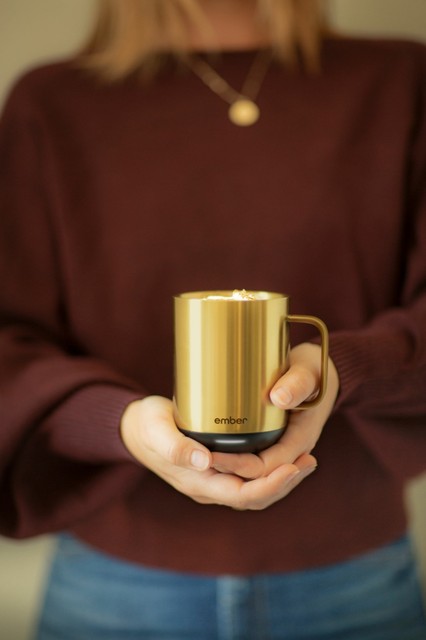 ember temperature control smart mug² 10 oz rose gold