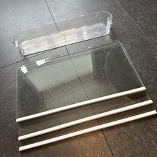 Used Zanussi ZRG11600WA 1 Narrow 2 Normal Fridge Glass Shelf and 1 Door Shelf