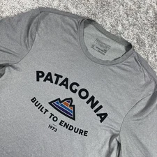 Patagonia Capilene Base Layer Mens Extra Small T Shirt Performance Mountain 1973