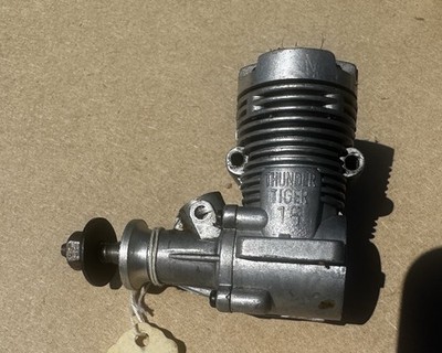Thunder Tiger 15 Model Airplane Motor