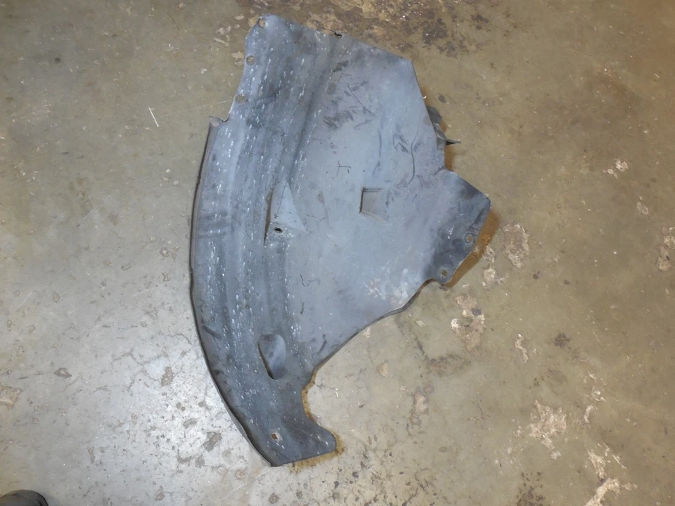 Guardabarros delantero izquierdo superior forro 2306980530 02-06 mercedes-benz r230 sl500 sl600 Foto 4 de 4