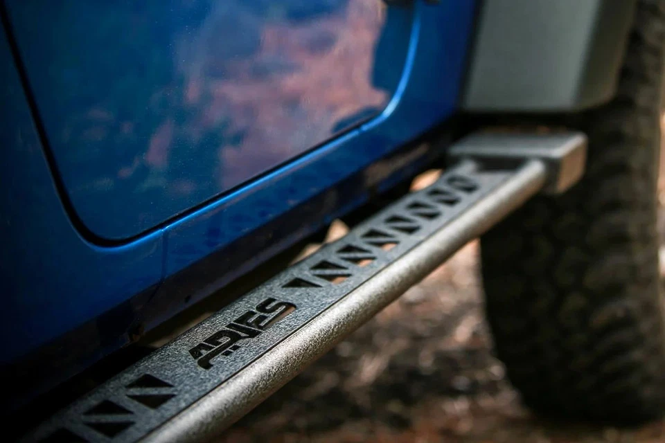 For Toyota 4Runner 2010-2021 Aries 3" Black Rocker Steps - Image 4 of 4