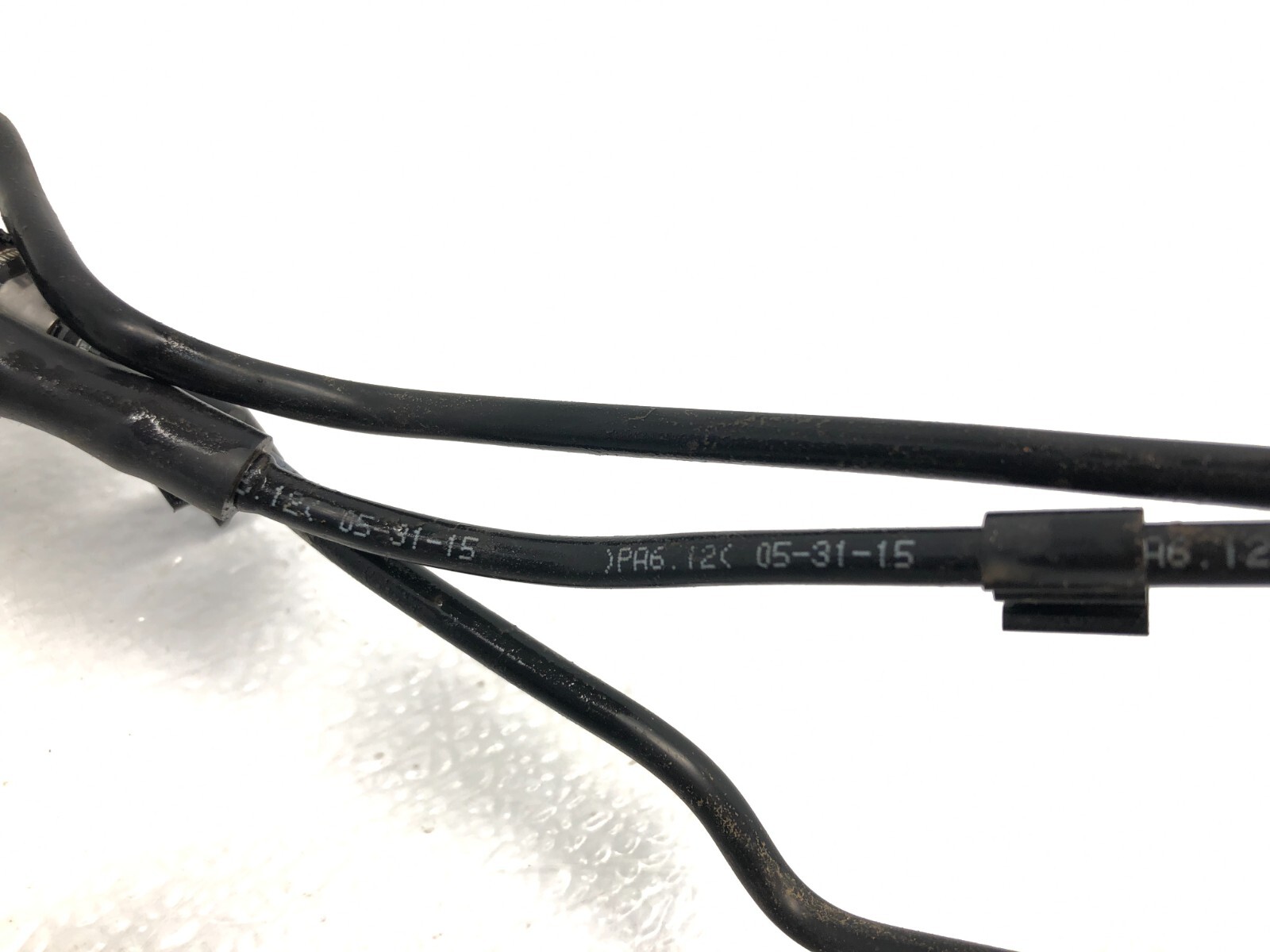 2014-2018 BENTLEY FLYING SPUR 4.0L V8 TURBO BOOST SOLENOID VALVE W/ HOSE LINE OE