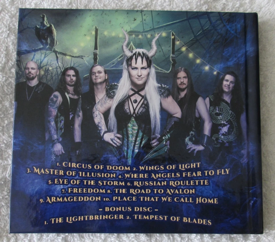 Battle Beast - Circus of Doom *2CDs+Special Edition* (Noora Louhimo) - Bild 4 von 4