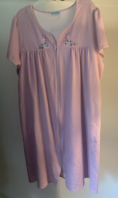 Basic Editions Short Sleeve  House Coat/House Dress Embroidered  1x