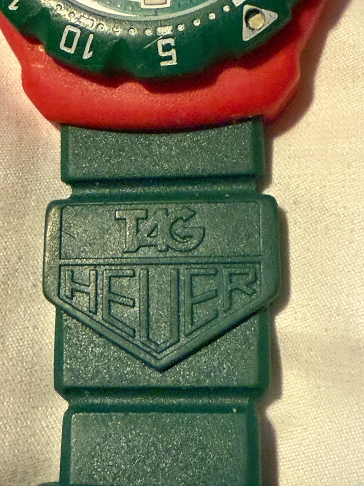 Reloj Tag Heuer Formula 1 RARO Verde 384-513 35MM COMO NUEVO Foto 3 de 4