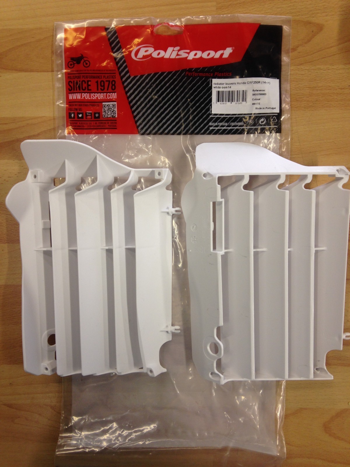 HONDA CRF 250 R CRF250 R  2014-2015  POLISPORT RADIATOR LOUVRES RAD GUARDS WHITE
