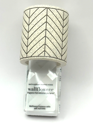 BATH & BODY WORKS BEIGE CERAMIC ZIGZAG WALLFLOWERS FRAGRANCE PLUG
