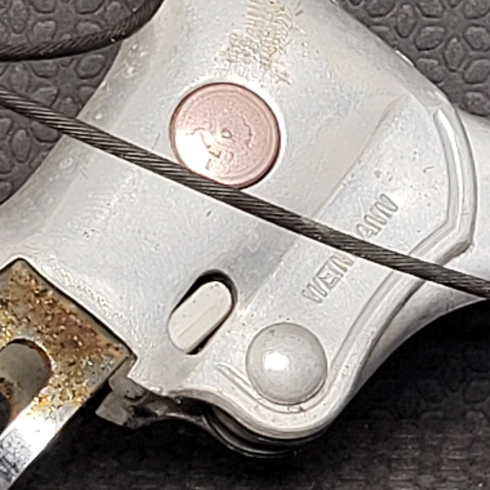 Palancas de freno de punto de póker Schwinn Eye rojo años 60 con cables y 1 parada 22,2 mm Foto 3 de 4