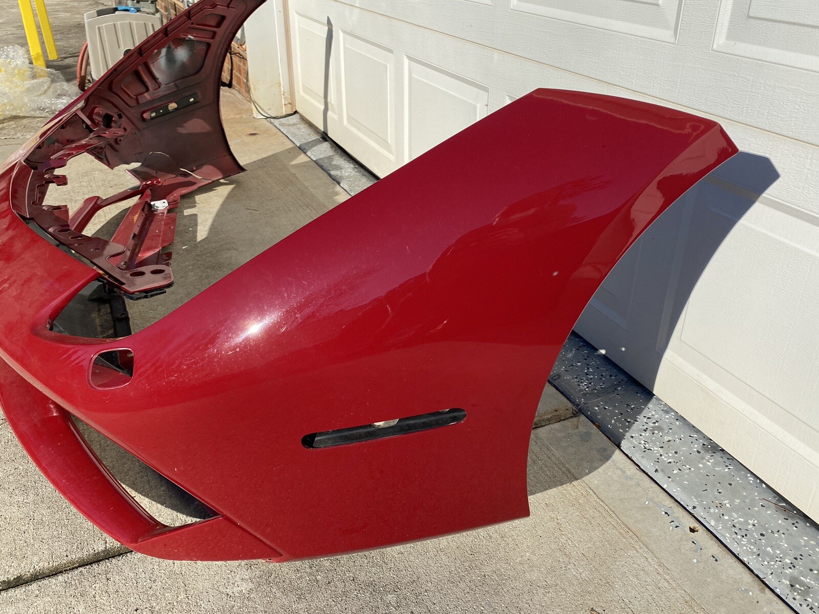 2018 2019 Ferrari 488 GTB front Bumper *DAMAGED