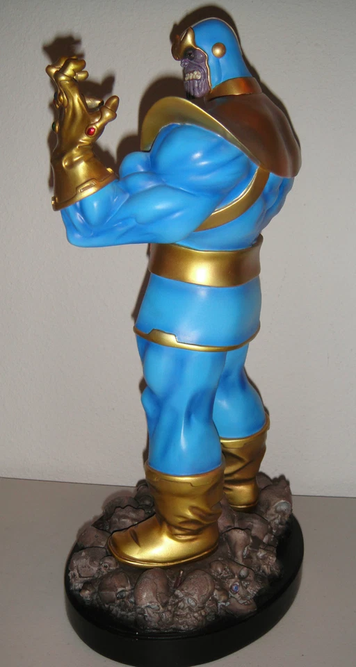 BOWEN Desings THANOS MUSEUM ESTATUA VENGADORES Marvel Sideshow Busto Iron Man Película Foto 4 de 4