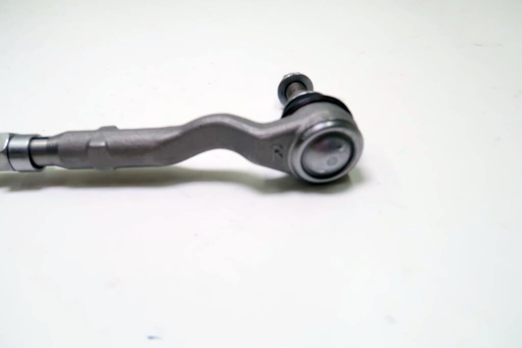 Rolls Royce Ghost Dawn Wraith right tie rod end