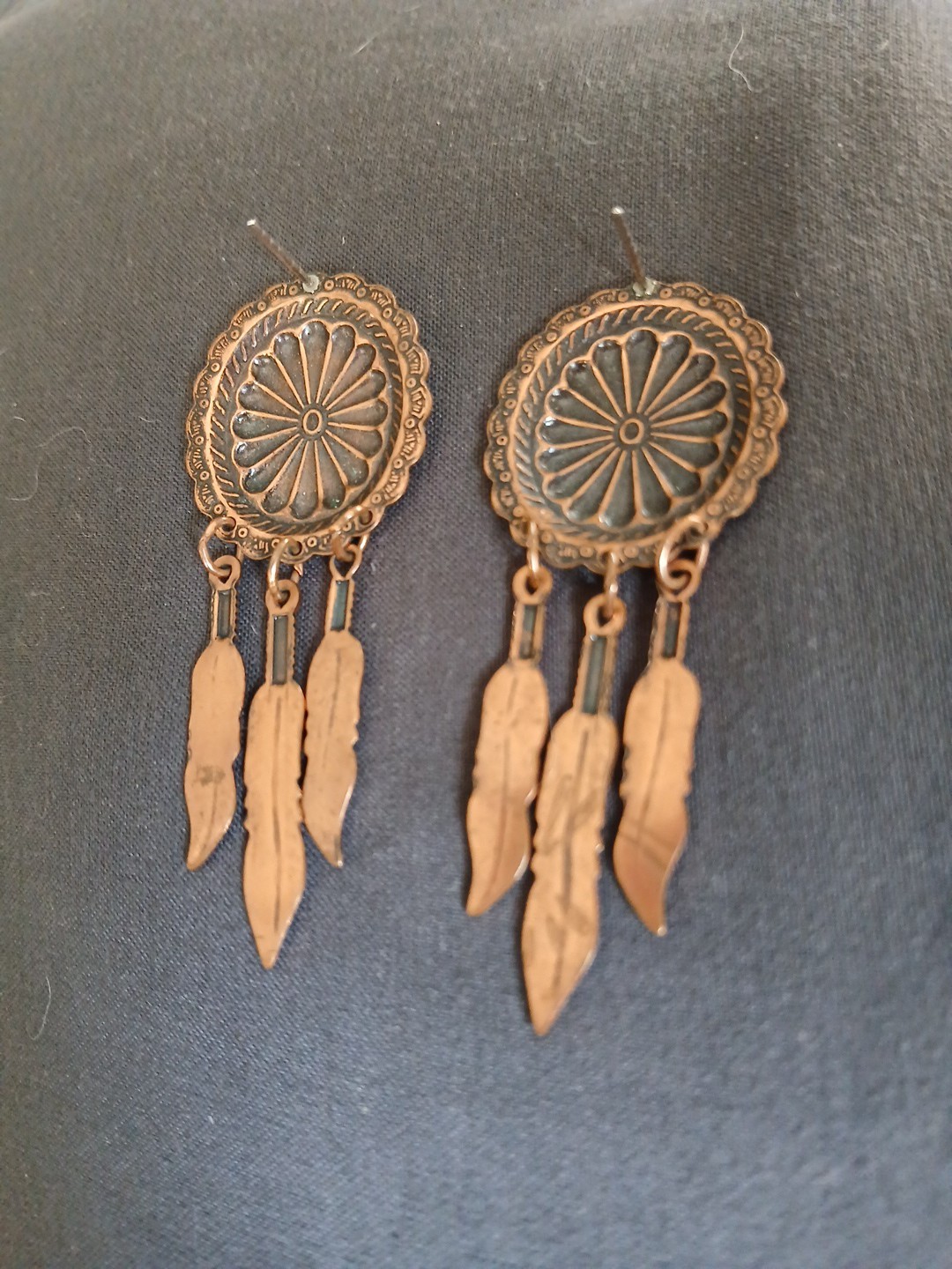 Solid Copper Oval Flower Southwest Medallion w Th… - image 4