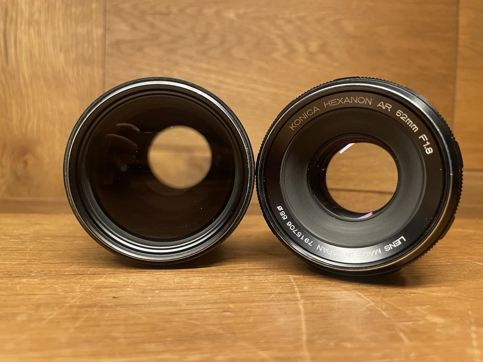 *Juego de 2 lentes: casi como nuevo* Teleobjetivo Konica Hexanon AR 52 mm F/1,8 estándar 200 mm F/4 Foto 3 de 4