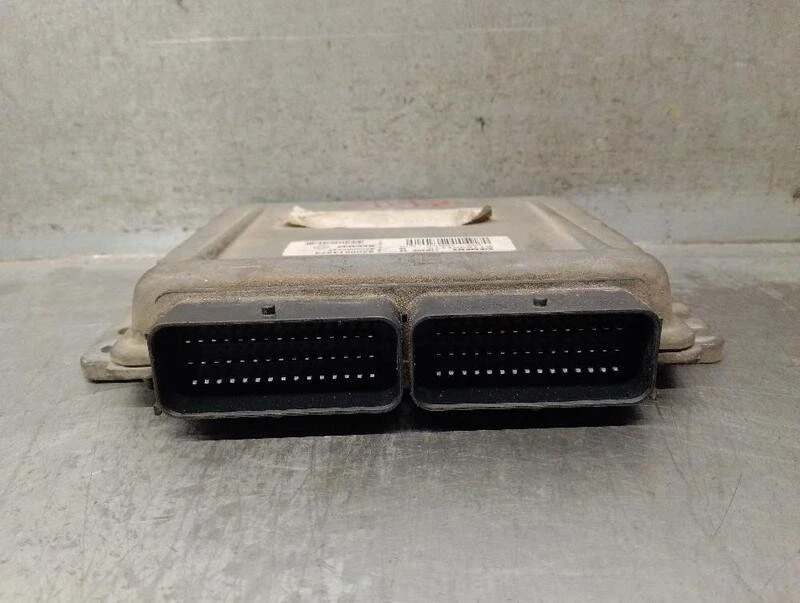 8200214973 centralina motore per RENAULT SCENIC I MONOSPACE (JA0 1 FA0 ) 5240528 - Immagine 3 di 4