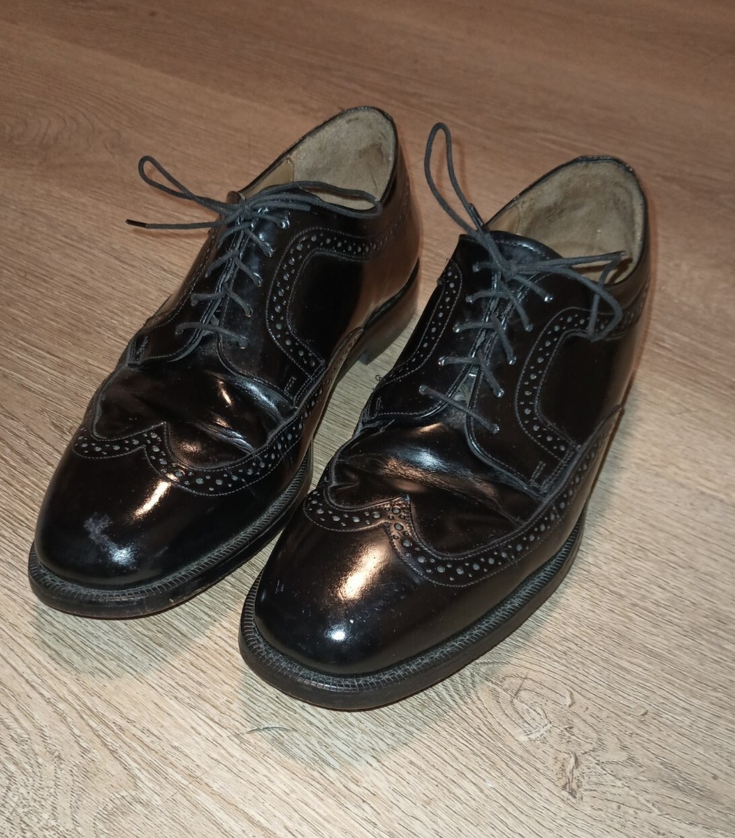 JOHNSON &MURPHY ALL LEATHER WING SIZE 1/2 MEDIUM BLACK