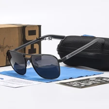 Costa Del Mar Wader Black Frame Black Mirror 580P  Polarized Lens