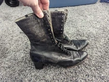 Vintage Victorian With Traditional Wide Heel Boots High Top Shoes