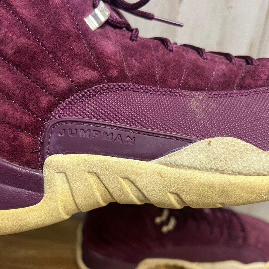 Nike Air Jordan 12 Retro Bordeaux Men display picture 2