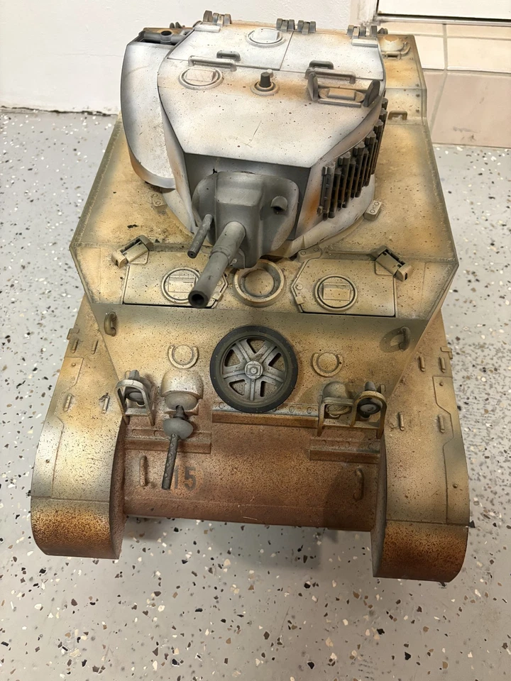 21st Century Toy Ultimate Soldier M5 Stuart Tank 1/6 Scale Remote Control RC - Image 2 of 4