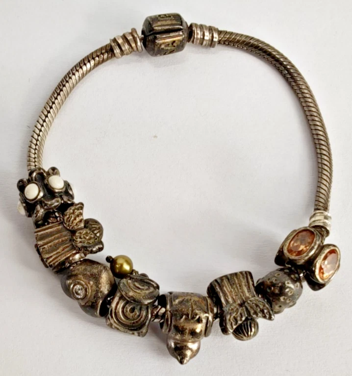 schönes Armband mit Charms org. Pandora 925 Sterling Silber Schmuck Nr. 609