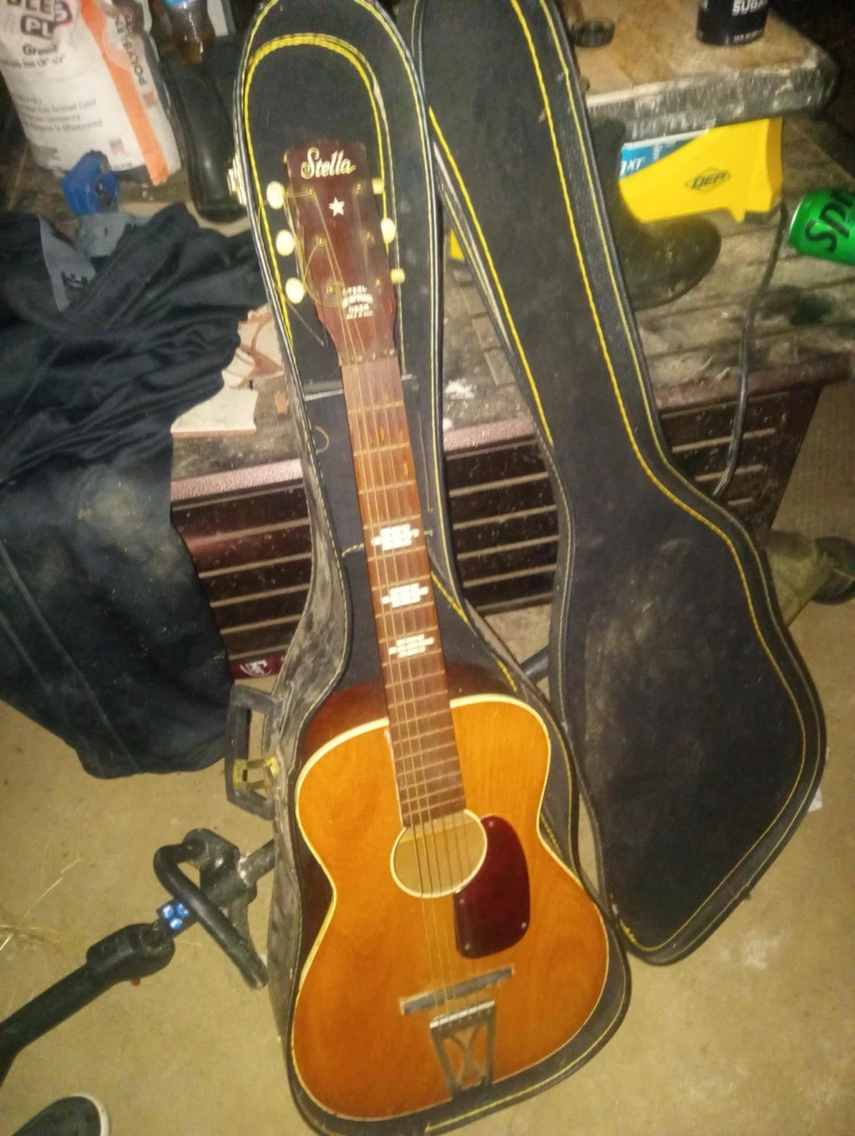 Picture 1 of 1