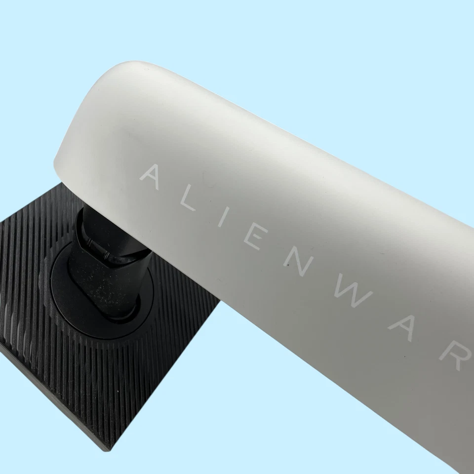 Alienware 27" AW2723DF Gaming Monitor 2560x1440p 240Hz 1ms #U1435 (AR) - Image 2 of 4