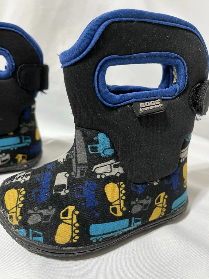 Bogs Baby Toddler Boots Size 4 Boys Waterproof Winter Snow Construction Trucks - Image 2 of 4