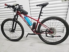 Specialized Chisel Comp Mountain Bike (2021) Perfect condition with EXTRA's [M]