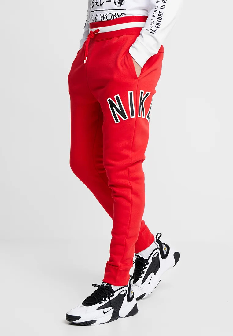 red nike air joggers