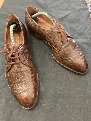 Gorgeous Pair of Men's Brown Crocodile Brogues Size 9D From Film Collection