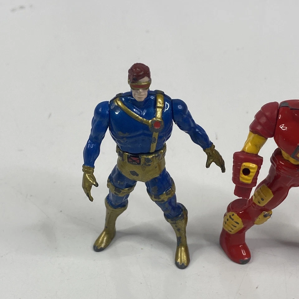 Marvel Avengers & X-Men Metal Diecast Lote x3 Anos 90 Brinquedo Homem de Ferro Ciclope e Magneto - Imagem 2 de 4